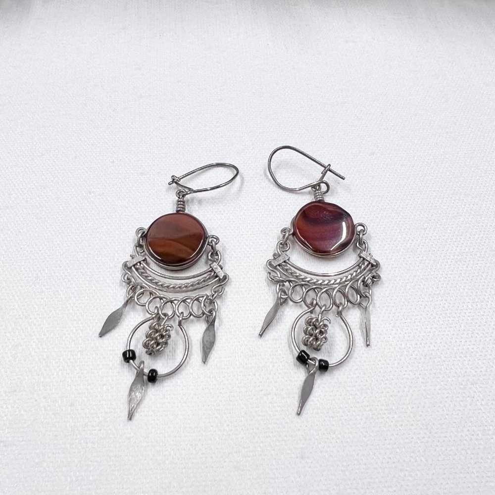 Silver Tone Agate 2 ¼” Wire Earrings - Picture 3 of 5